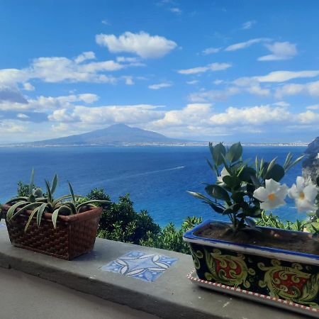 La Torretta Sea View Rooms Vico Equense Bagian luar foto