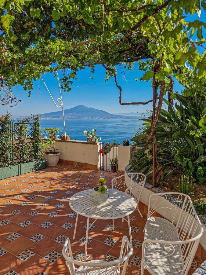 La Torretta Sea View Rooms Vico Equense Bagian luar foto