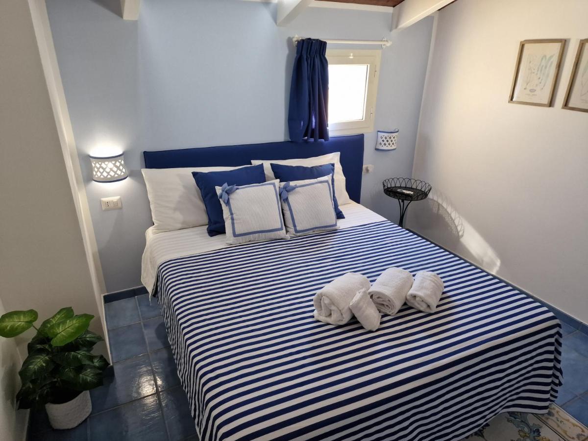 La Torretta Sea View Rooms Vico Equense Bagian luar foto