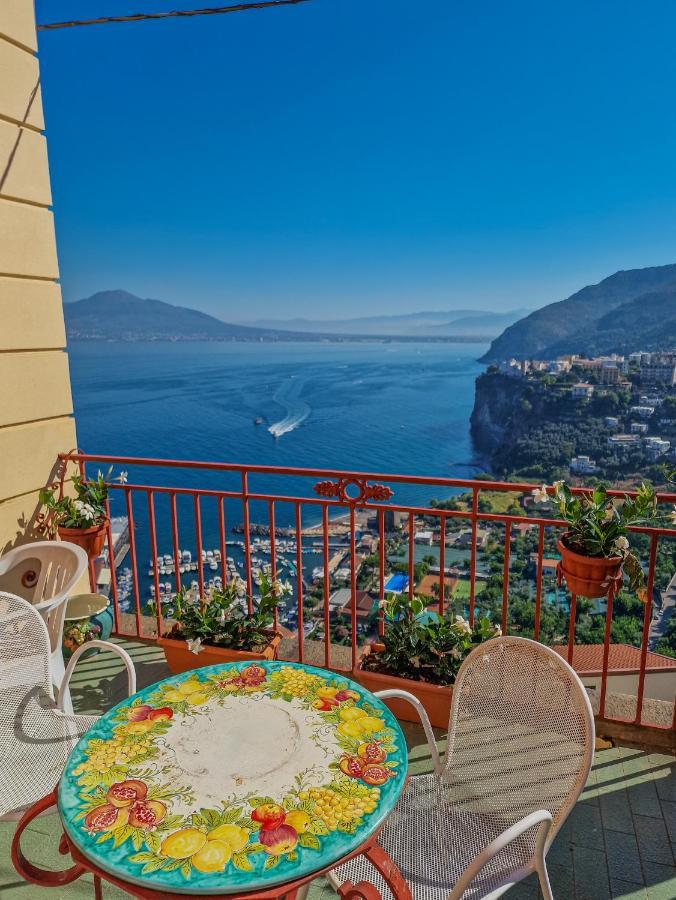 La Torretta Sea View Rooms Vico Equense Bagian luar foto
